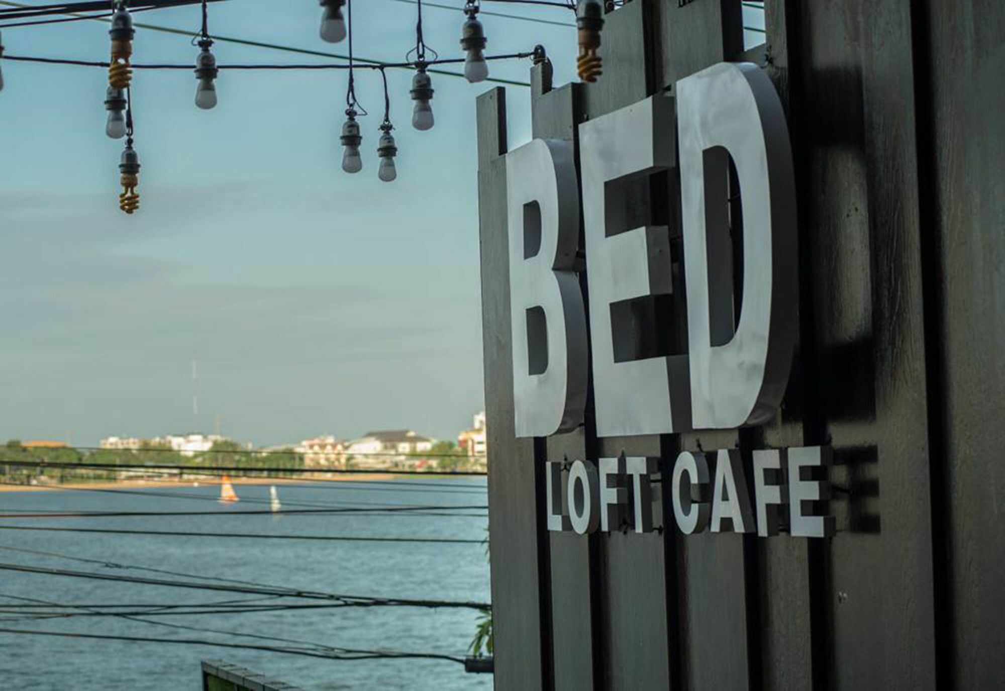 Bed Loft Cafe Hotel Khon Kaen Luaran gambar